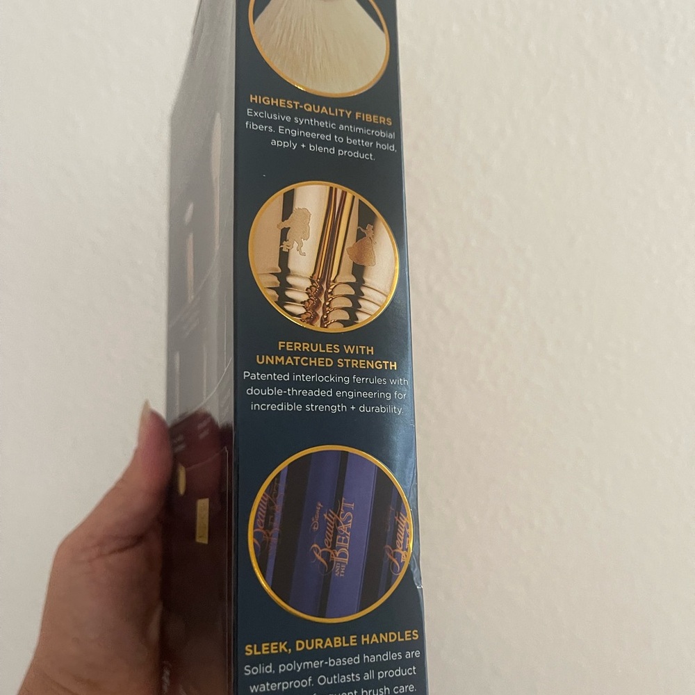 Disney Beauty and the Beast Makeup Brush Set - Gold, Navy, Pink - Picture 2 of 4